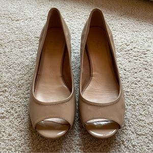 Cole Haahn open toed patent leather wedges